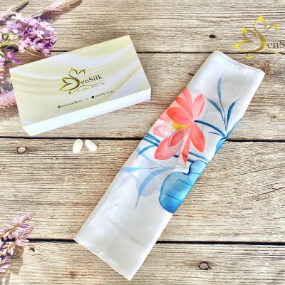 Quà Tặng Khăn Lụa Cao Cấp Vẽ Tay Sen Việt - Hand Painting Silk Gift