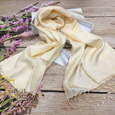 Khăn Lụa Bảo Lộc SenSilk - Vietnam Silk Scarves (VANGNUDE)